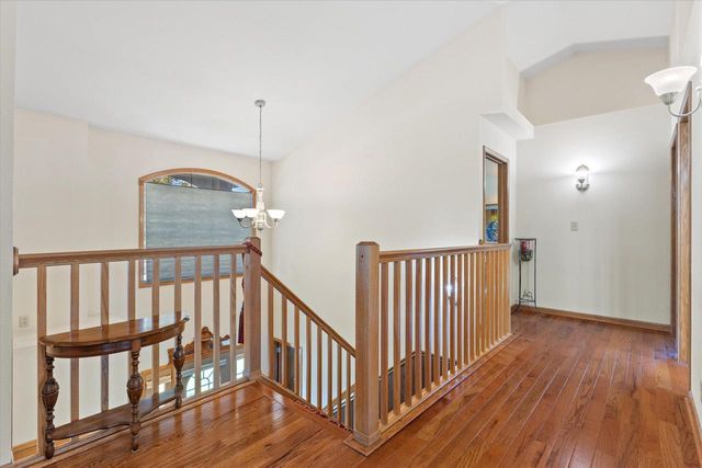 W154S7614 Rain Tree COURT, Muskego, WI 53150