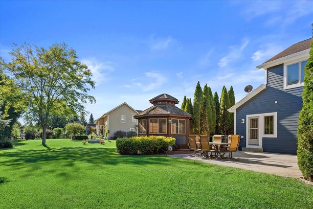 W154S7614 Rain Tree COURT, Muskego, WI 53150