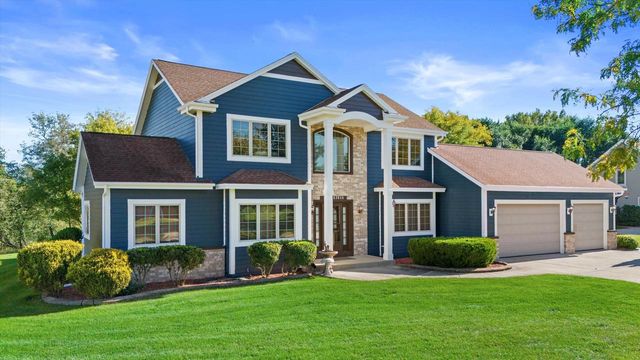 W154S7614 Rain Tree COURT, Muskego, WI 53150