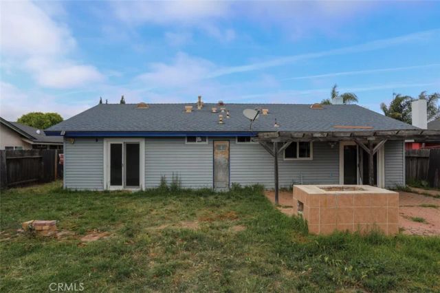 1024 Winston, Santa Maria, CA 93458