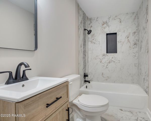 109 Steven Street, New Iberia, LA 70560