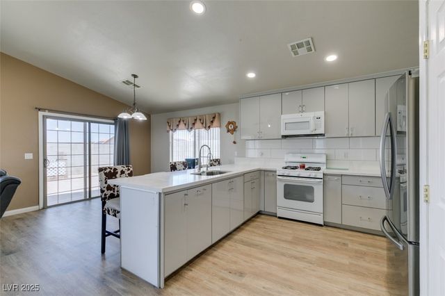 1905 Eskam Street, Las Vegas, NV 89156