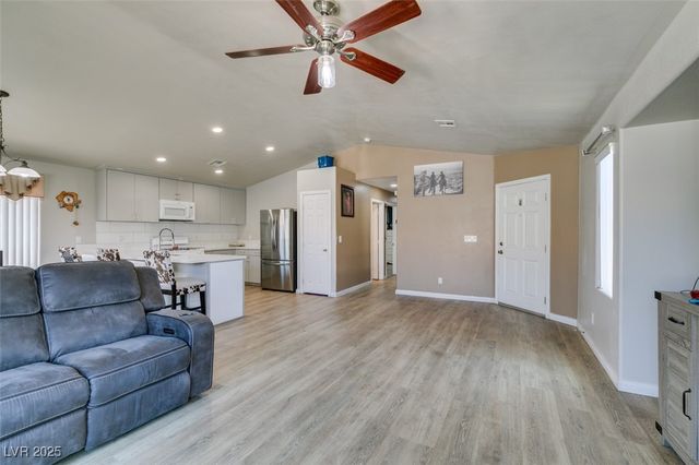 1905 Eskam Street, Las Vegas, NV 89156