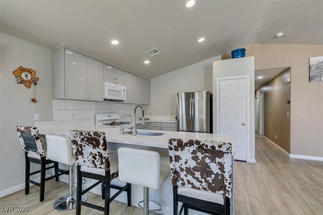 1905 Eskam Street, Las Vegas, NV 89156