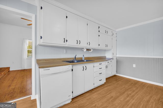 303 Oak Way Drive, Eastanollee, GA 30538