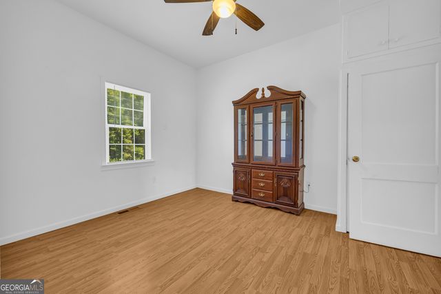 303 Oak Way Drive, Eastanollee, GA 30538
