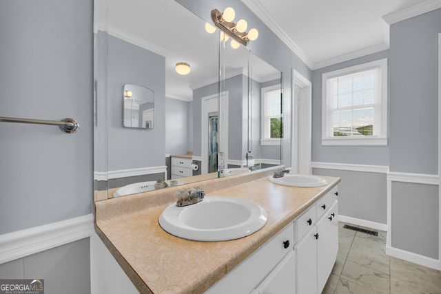 303 Oak Way Drive, Eastanollee, GA 30538