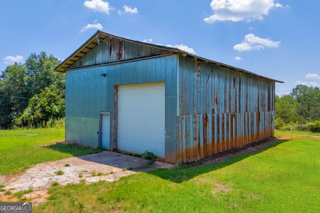 303 Oak Way Drive, Eastanollee, GA 30538
