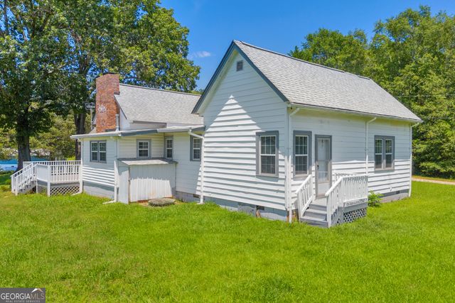 303 Oak Way Drive, Eastanollee, GA 30538