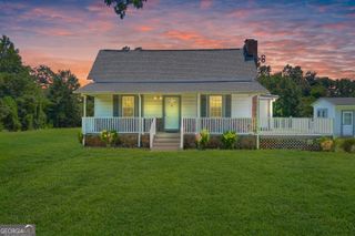 303 Oak Way Drive, Eastanollee, GA 30538