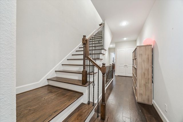 4415 Marina Street, Houston, TX 77007