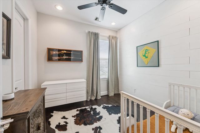 4415 Marina Street, Houston, TX 77007