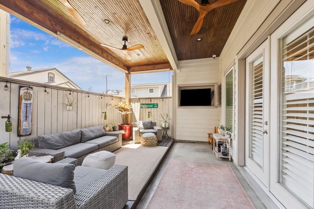 4415 Marina Street, Houston, TX 77007