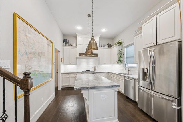 4415 Marina Street, Houston, TX 77007