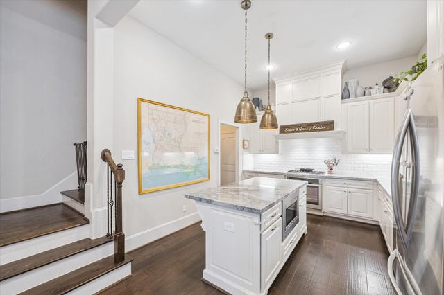 4415 Marina Street, Houston, TX 77007