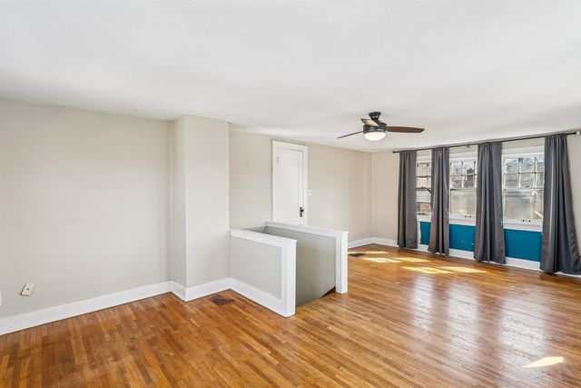 549 N Fountain St, Wichita, KS 67208