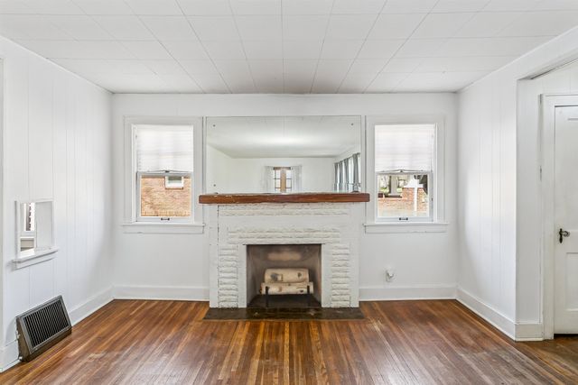 549 N Fountain St, Wichita, KS 67208