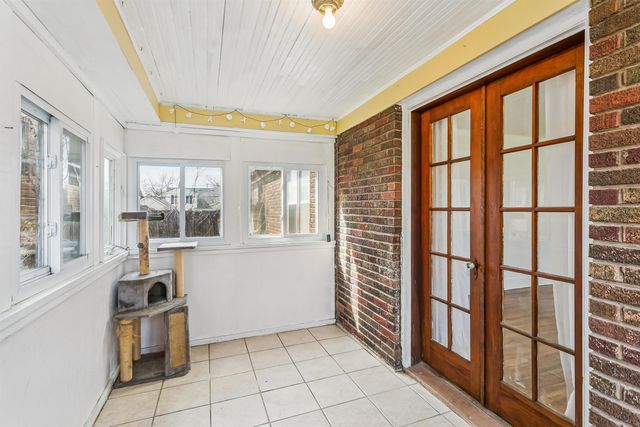 549 N Fountain St, Wichita, KS 67208