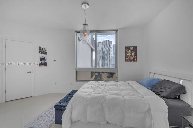 350 S Miami Ave 2412, Miami, FL 33130