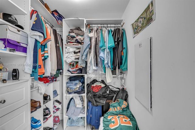 350 S Miami Ave 2412, Miami, FL 33130