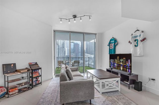 350 S Miami Ave 2412, Miami, FL 33130