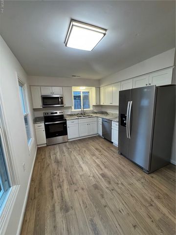 3516 Champlain LN, Virginia Beach, VA 23452