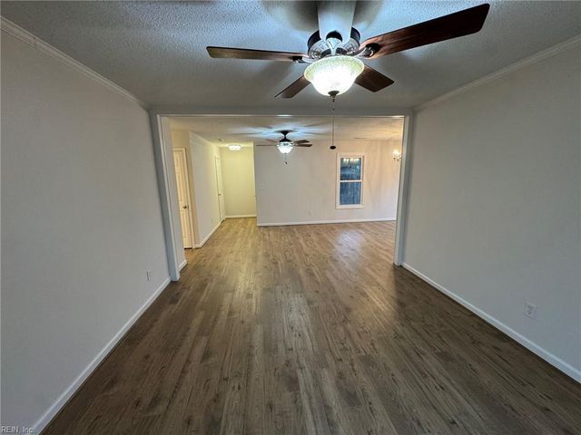 3516 Champlain LN, Virginia Beach, VA 23452