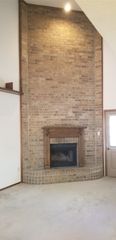 27 Morrow Drive, Bedford, TX 76021