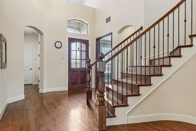 1225 Huron Drive, Grapevine, TX 76051