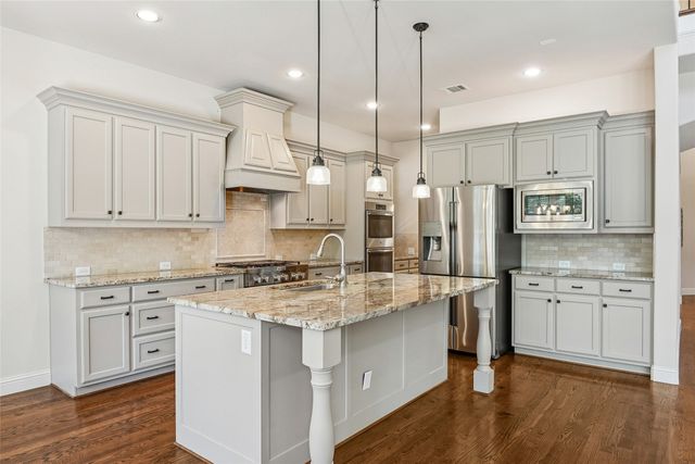1225 Huron Drive, Grapevine, TX 76051