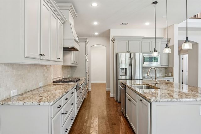 1225 Huron Drive, Grapevine, TX 76051