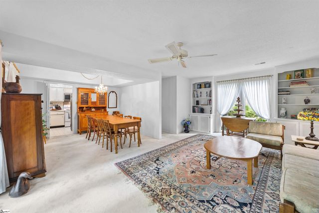 135 Ingleoak Lane, Greenville, SC 29615