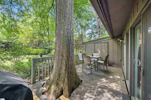 135 Ingleoak Lane, Greenville, SC 29615