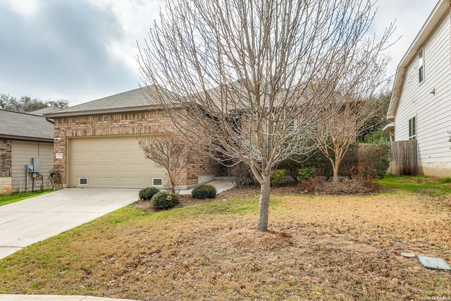 7726 Northmoon, San Antonio, TX 78249