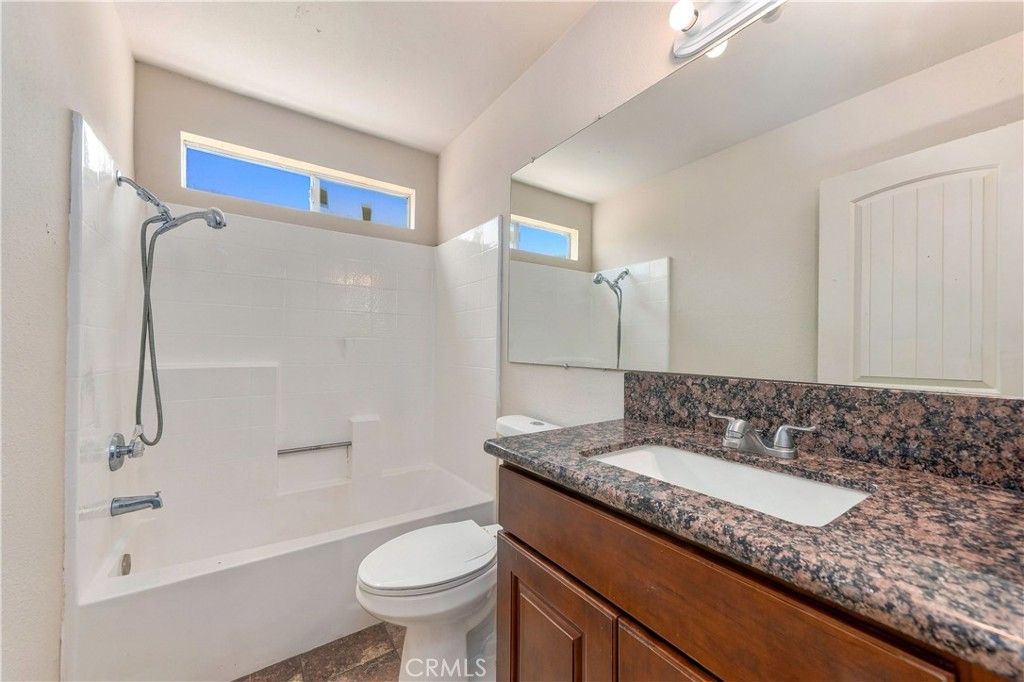 9730 Linden Avenue, Bloomington, CA 92316 — photo 5