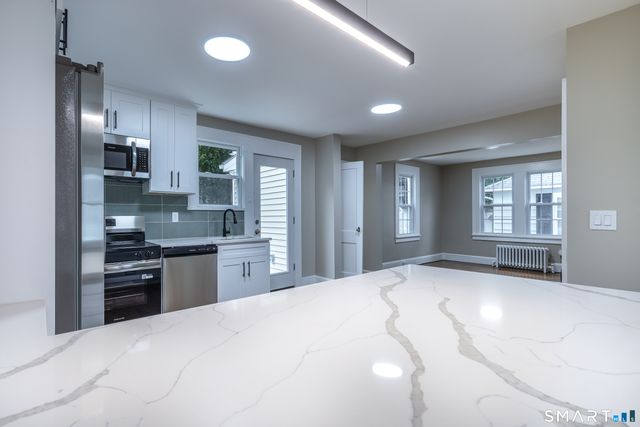 79 Evelyn Street, Stratford, CT 06615