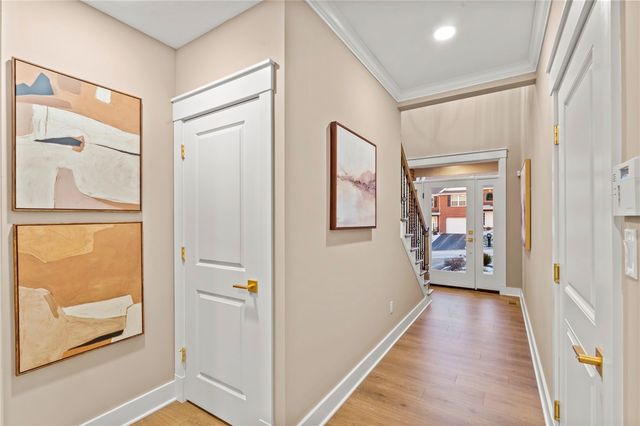 108 Anderson Station, Peters Twp, PA 15367