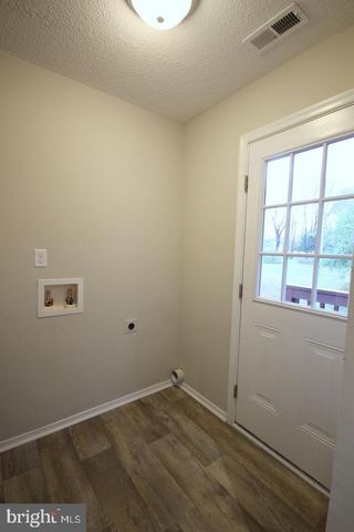 253 WILL JOHNSON RD, Louisa, VA 23093