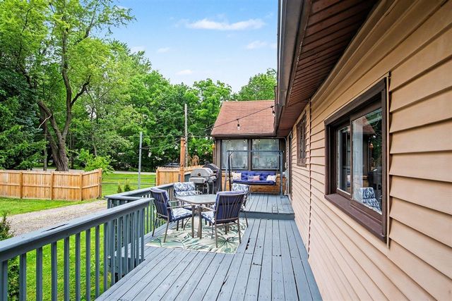 1229 Maplerow Avenue, Grand Rapids, MI 49534