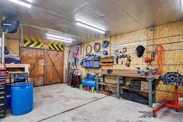 1229 Maplerow Avenue, Grand Rapids, MI 49534