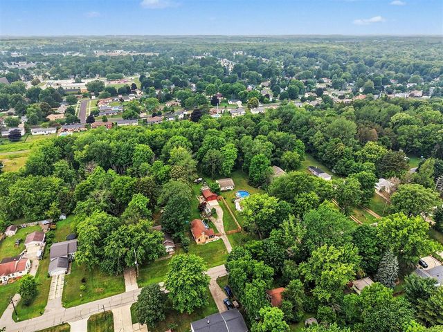 1229 Maplerow Avenue, Grand Rapids, MI 49534