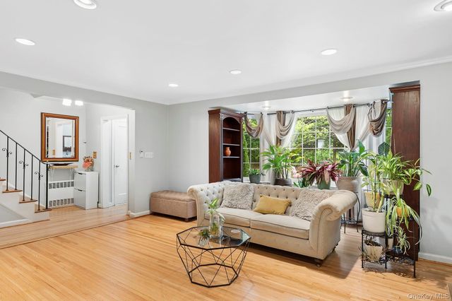 265 Taylor Road, West Hempstead, NY 11552
