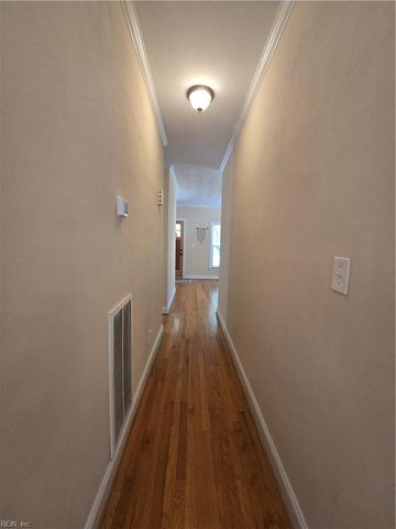 8626 Morwin ST, Norfolk, VA 23503