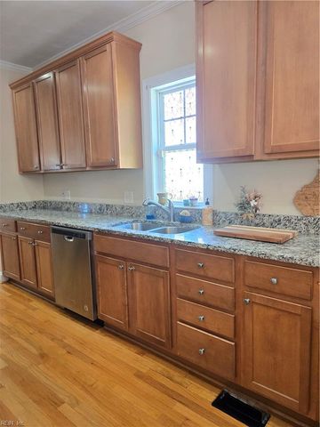 8626 Morwin ST, Norfolk, VA 23503