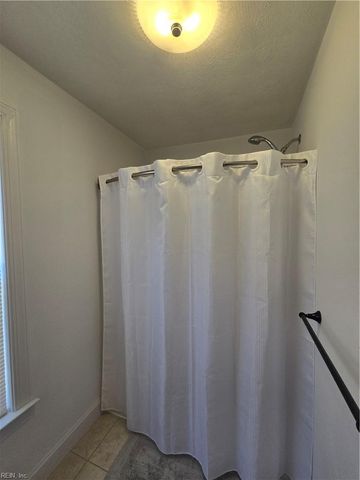 8626 Morwin ST, Norfolk, VA 23503