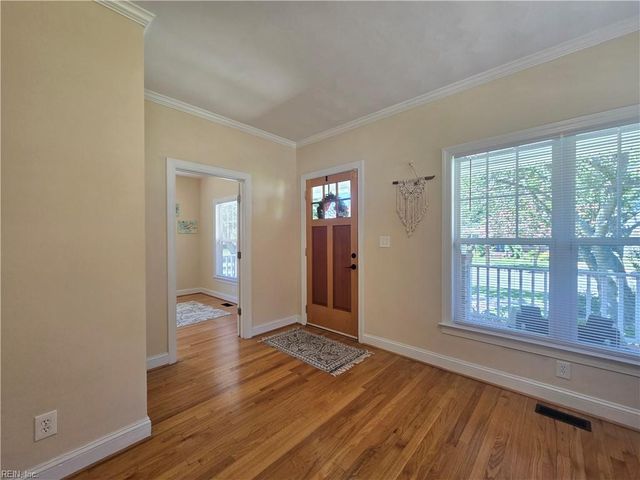 8626 Morwin ST, Norfolk, VA 23503