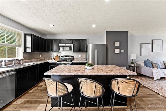 5517 Anne Marie Drive, Morrow, OH 45152