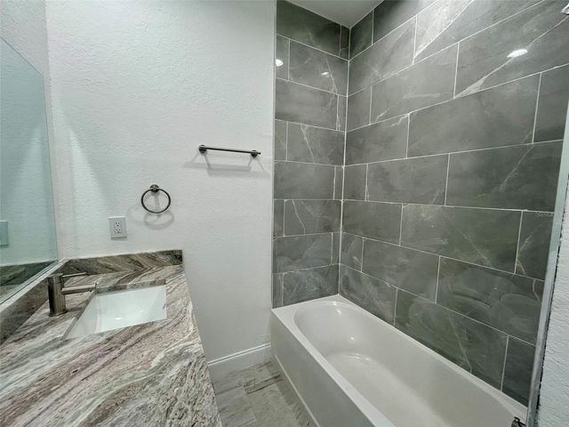 28 COXSWAIN DRIVE, Placida, FL 33946