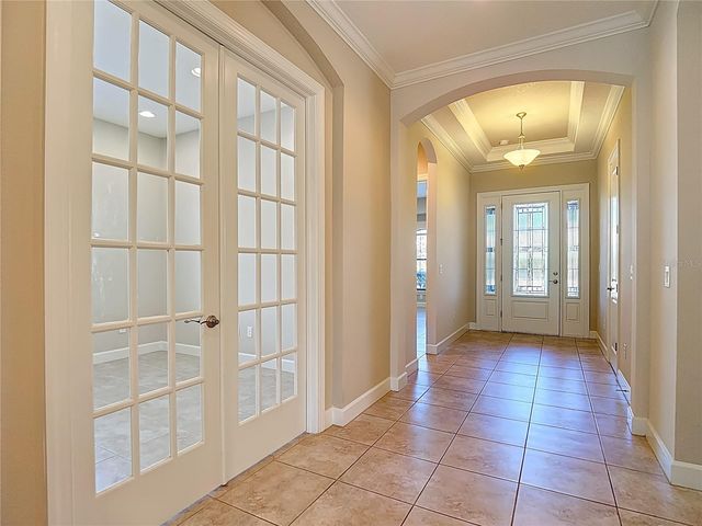 8613 GRAND ALBERATO ROAD, Tampa, FL 33647