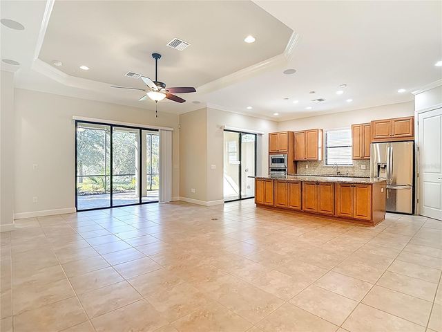 8613 GRAND ALBERATO ROAD, Tampa, FL 33647